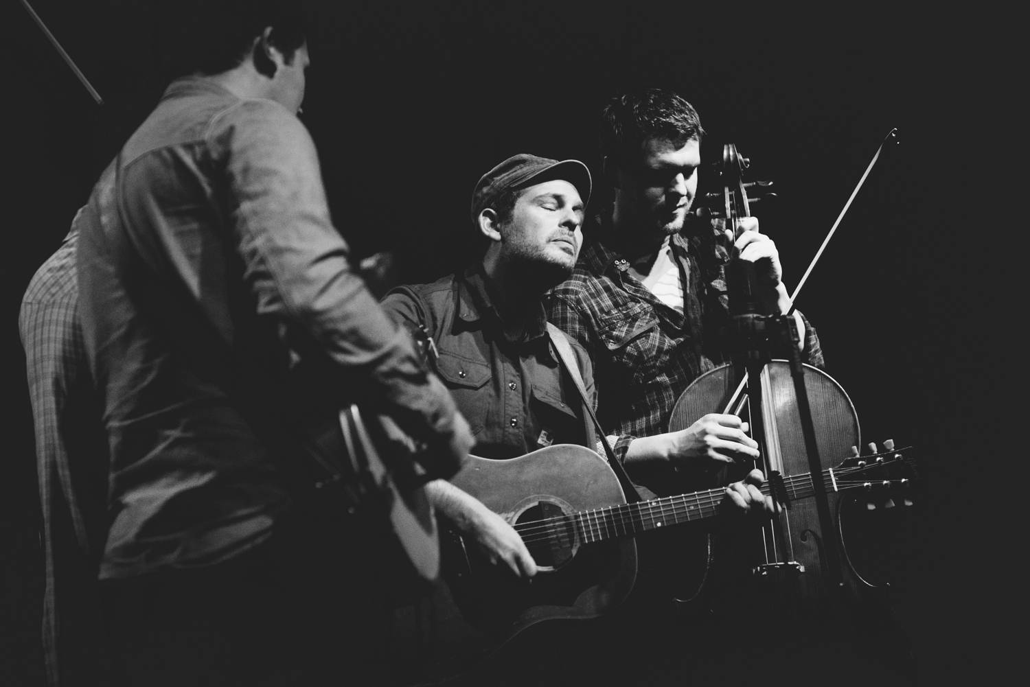 gregory alan isakov